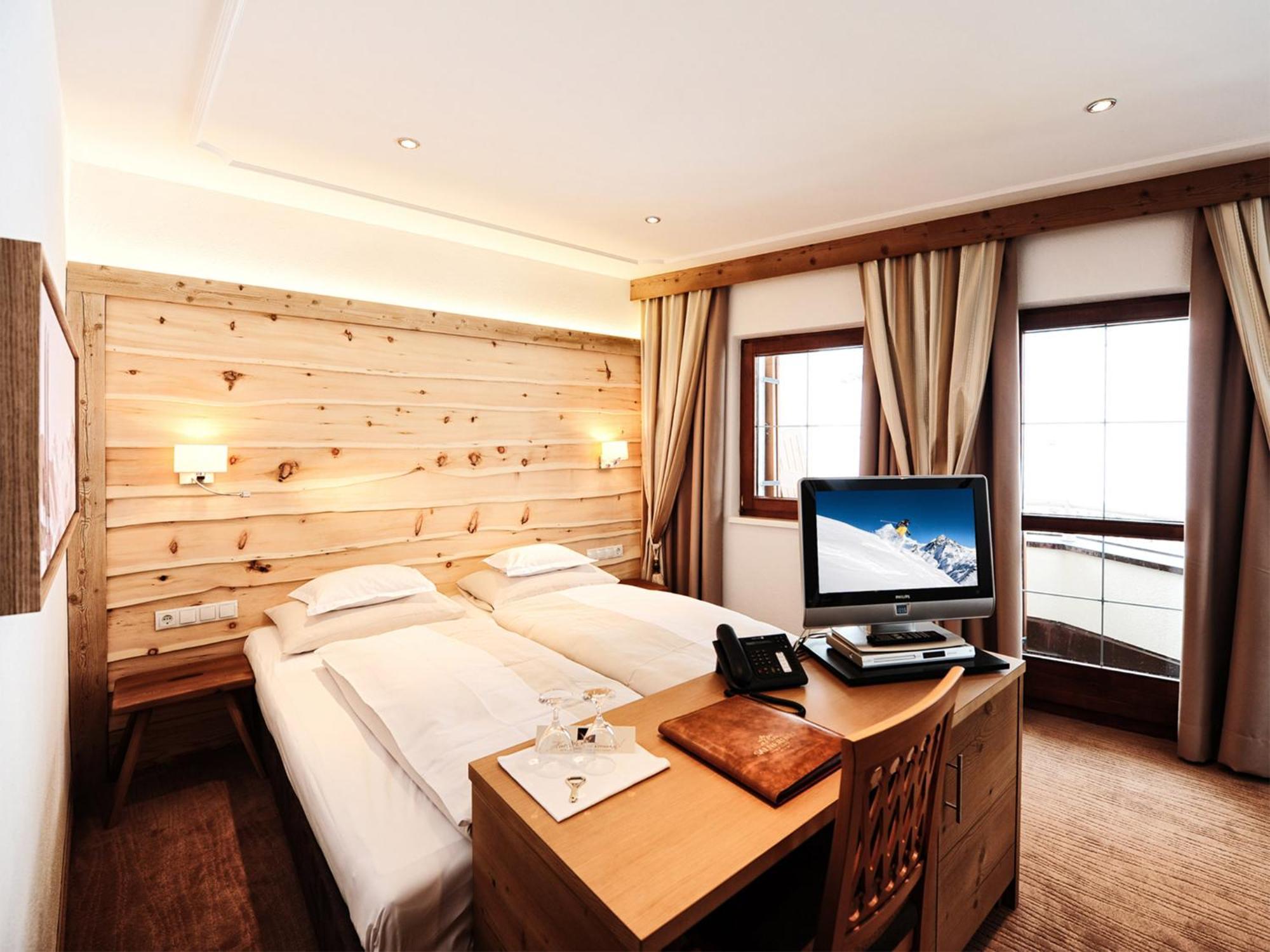 Salnerhof Superior Lifestyle Resort Ischgl Room photo