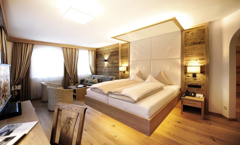 Salnerhof Superior Lifestyle Resort Ischgl Exterior photo